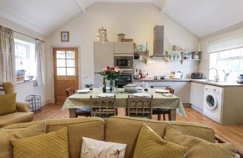 Brancepeth House | Brookside Byre