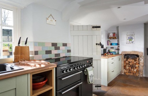 Longborough House | Brookview