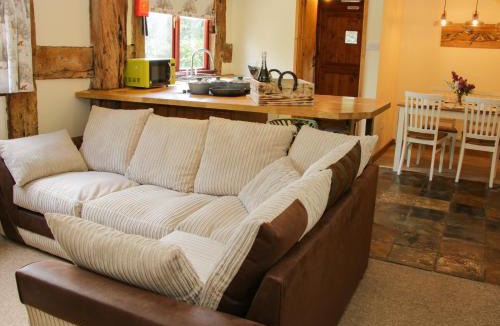 Montgomery House | Broughton Stables
