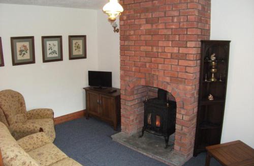 Llandderfel House | Bryn Cottage