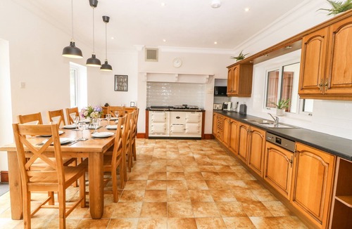 Holyhead Cottage | Bryn Meilw