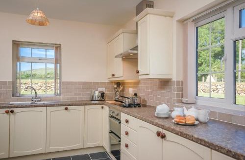 Rhyd-y-clafdy House | Bryncaled