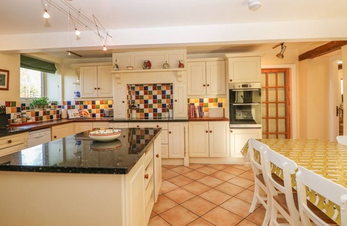 Millhouse Green Cottage | Bullace Barn