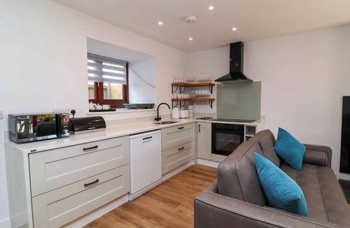 Parkham Cottage | Bumblebee Meadows