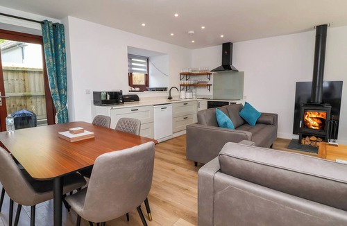 Parkham Cottage | Bumblebee Meadows