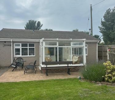 Llanasa House | Bungalow in Talacre