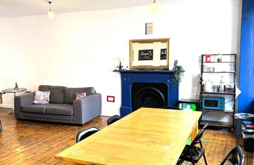 Castle Quarter Hostel | BunkHouse
