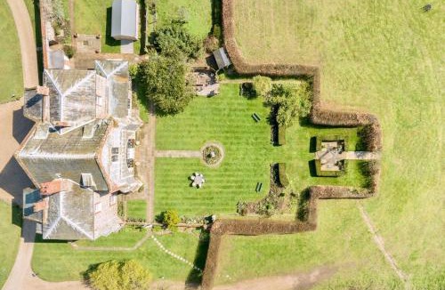 Woodbridge House | Butley Priory
