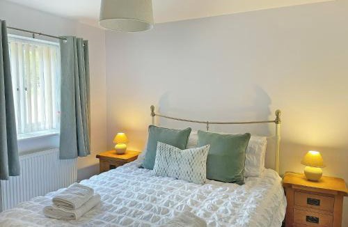 Denbigh House | Bwthyn Bwlch