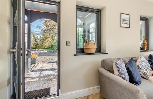 Goodwick House | Bwythyn Cudd