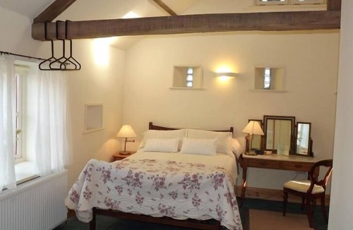 Alne House | C Farm Accomodation