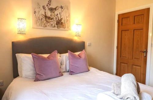 Rhayader House | Caban Dulas