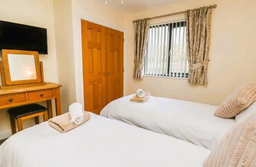 Rhayader House | Caban Dulas