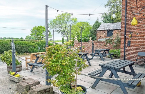 Cotebrook Cottage | Caravan at Forest View