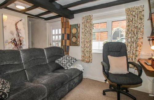Ludwel House | Cariad Cottage