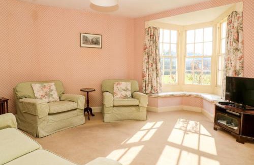 Bridlington House | Carr Cottage