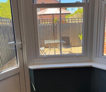 Shrewsbury Apartment | Cartref - Fully equipped and stunning town flat
