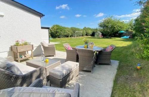 Saint Clears House | Cartrefle - A Charming Welsh Escape perfect for families