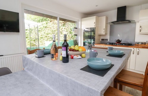 Llangollen Cottage | Castellolwg