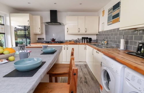 Llangollen Cottage | Castellolwg