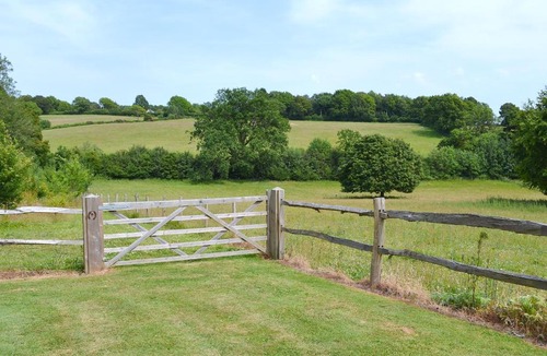 Sedlescombe House | Castlemans Stables West