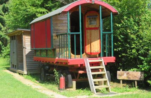 Weedon Lois House | Catanger Llamas