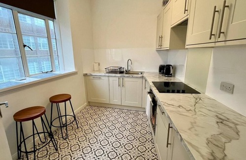 The Cultural Quarter Apartment | Central Brighton Pavilion Pad.