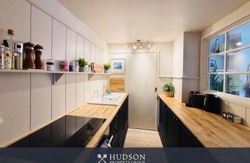 Ironbridge Apartment | Central Ironbridge Apartment