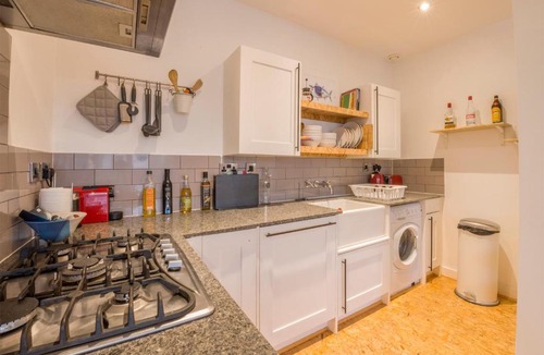 New Islington Apartment | Central Manchester Spacious 1 Bedroom Apartment