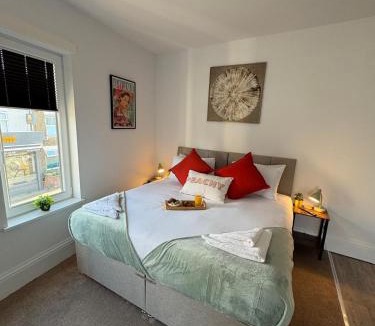 Peterborough Apartment | Central Peterborough Studio 2