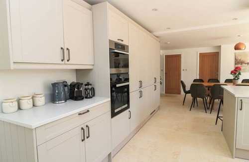 Upper Seagry Cottage | Cern-wyn