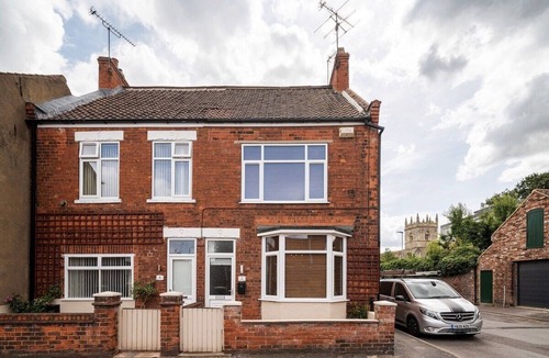 Barton-upon-Humber House | Charming 2 Bedroom House on the Iconic Humberside