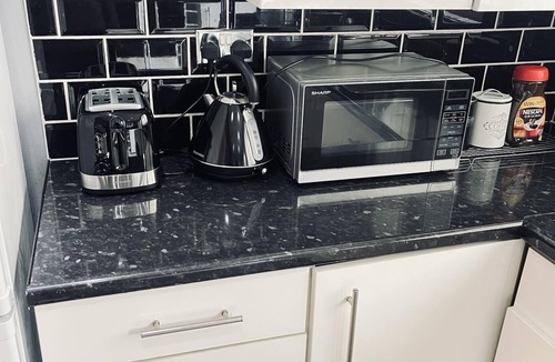 Birmingham House | Charming 3-bed Holiday House in Birmingham
