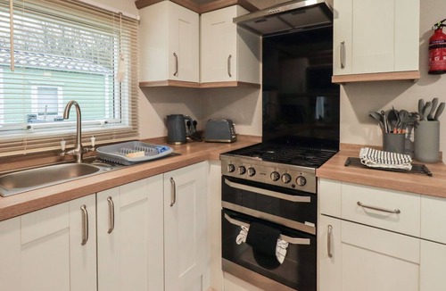 Yealand Conyers House | Charming Caravan at Foxwood Hideaway