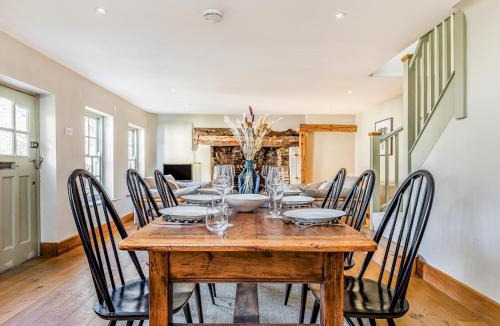 Funtington House | Charming Downland Cottage - Pass the Keys