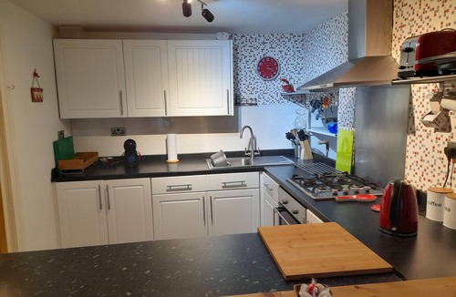 Eyemouth Apartment | Charming Eyemouth 1-Bed Apt, Sleeps 2 near Beach