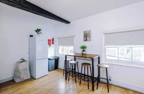 Wem Apartment | Charming Grade II Listed Apartment | Sleeps 4