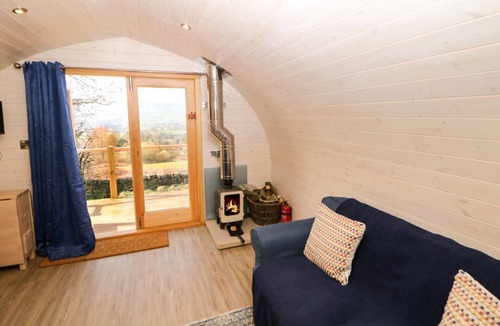 Matlock Cabin | Charming Holbein Cottage in Matlock