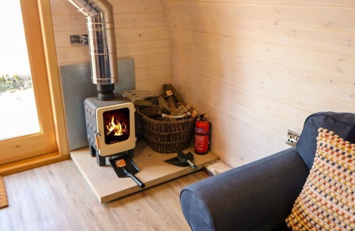 Matlock Cabin | Charming Holbein Cottage in Matlock
