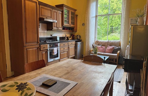 Morningside Apartment | Charming Morningside Flat in Edinburgh