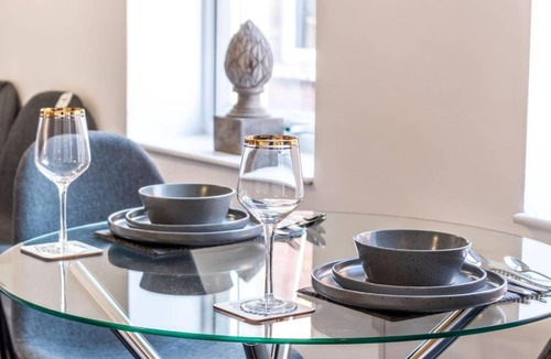 Stafford Apartment | Charming Studio Central Stafford