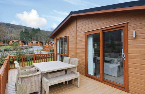 Cheddar Ski Chalet | Cheddar Lodge Premier