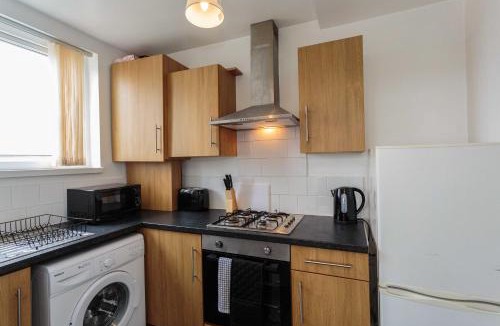 South Shore Apartment | Cherry Property - Mango Suite