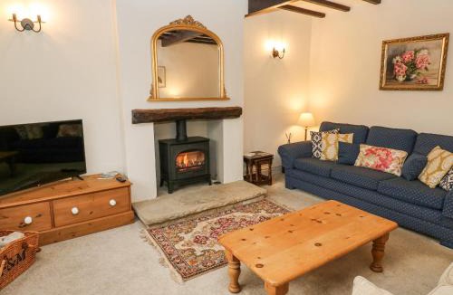 Bingley House | Cherry Tree Cottage