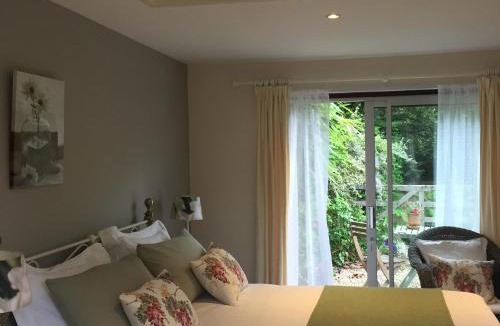 West Pennard Bed & Breakfast | Cherrybrook