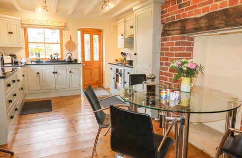 Belper Cottage | Chevin View