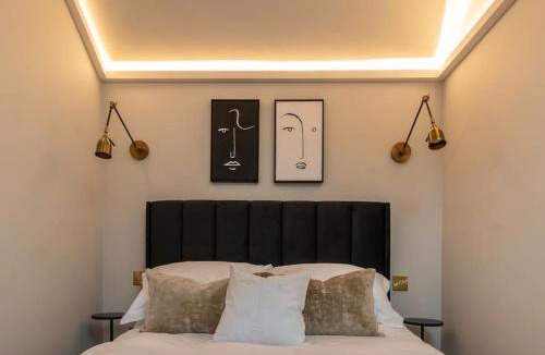 Blockley House | Chic Cotswold Tiny Home - Oddity House
