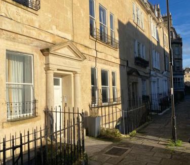Upper Town Hotel | Chic Georgian Escape, Central Bath