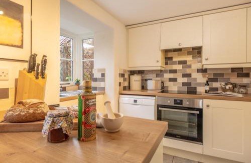 Fakenham House | Chiffchaff Cottage