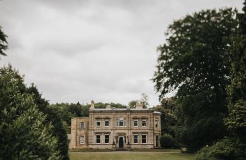 Gainsborough Bed & Breakfast | Cleatham Hall